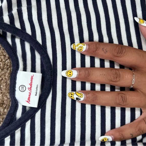 Hanna Andersson Dresses - Picture 5 of 8